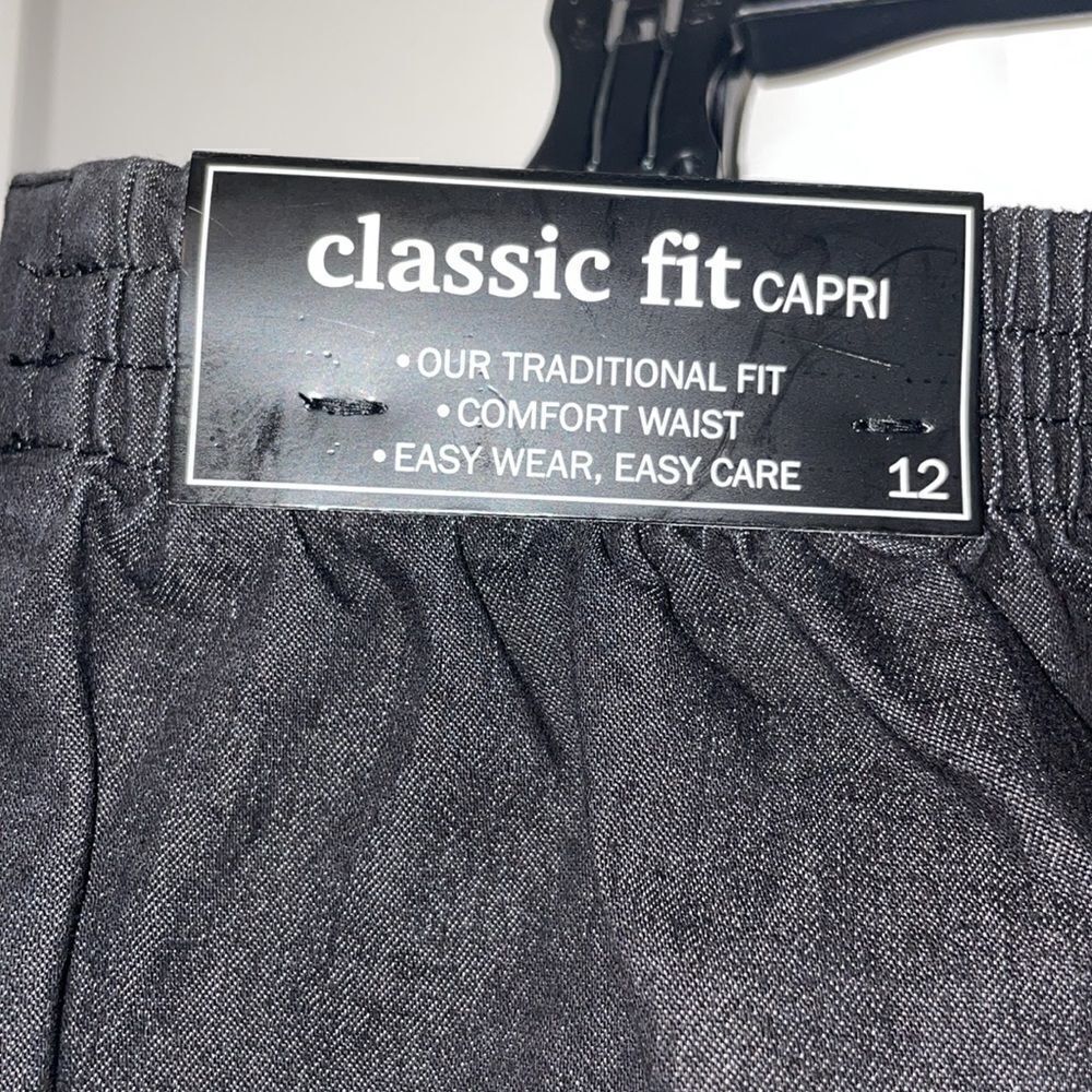 Alfred Dunner capris - Picture 8 of 9